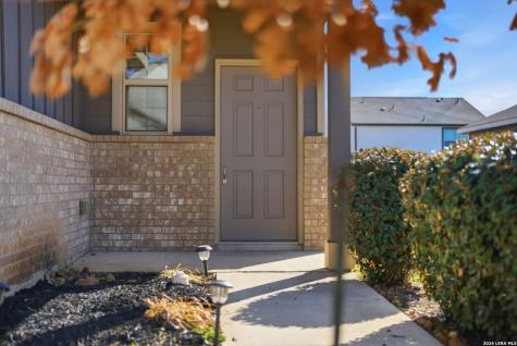 2521 Hiddenbrooke Trace Seguin TX 78155