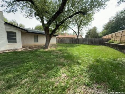 202 Shalimar Drive Castle Hills TX 78213