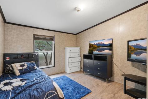 119 Avery Drive Somerset TX 78069