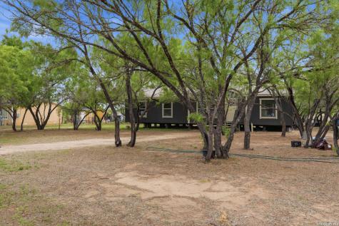 119 Avery Drive Somerset TX 78069