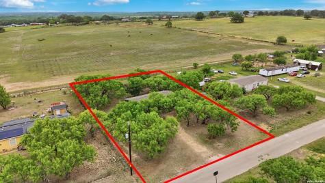 119 Avery Drive Somerset TX 78069