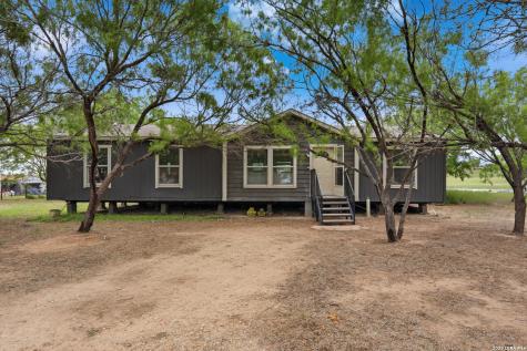 119 Avery Drive Somerset TX 78069