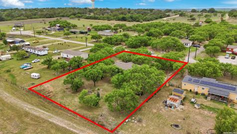 119 Avery Drive Somerset TX 78069