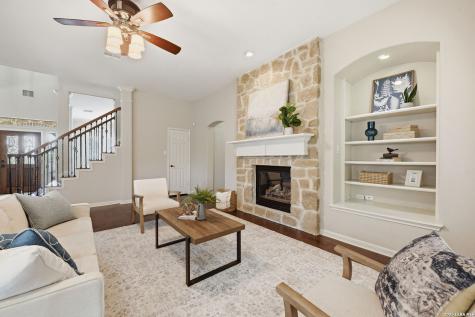 819 Tiger Lily San Antonio TX 78260
