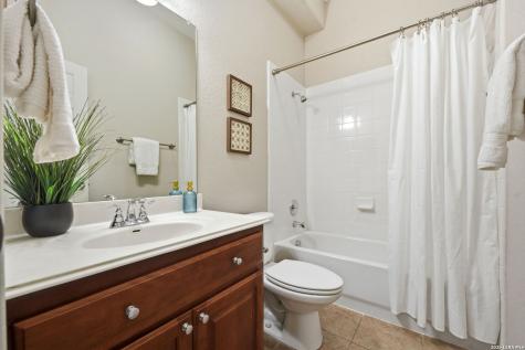 819 Tiger Lily San Antonio TX 78260