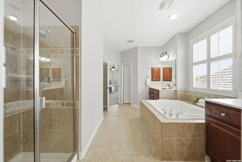 819 Tiger Lily San Antonio TX 78260