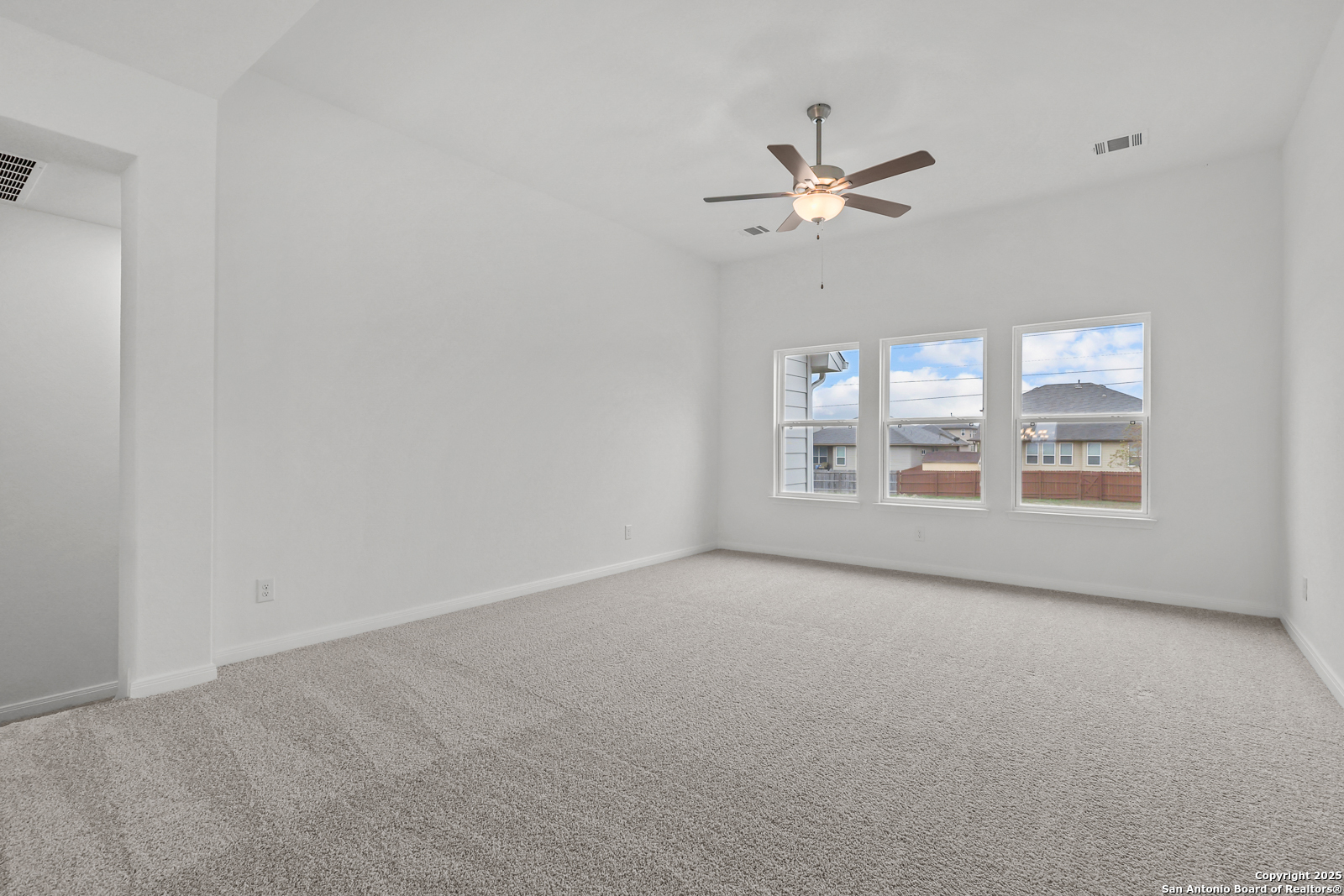 409 Foxtail Canyon Cibolo TX 78108