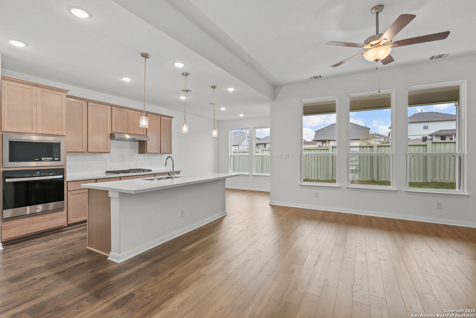 409 Foxtail Canyon Cibolo TX 78108
