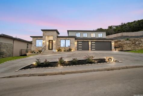 7310 Cresta Bulivar San Antonio TX 78256