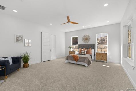 7310 Cresta Bulivar San Antonio TX 78256