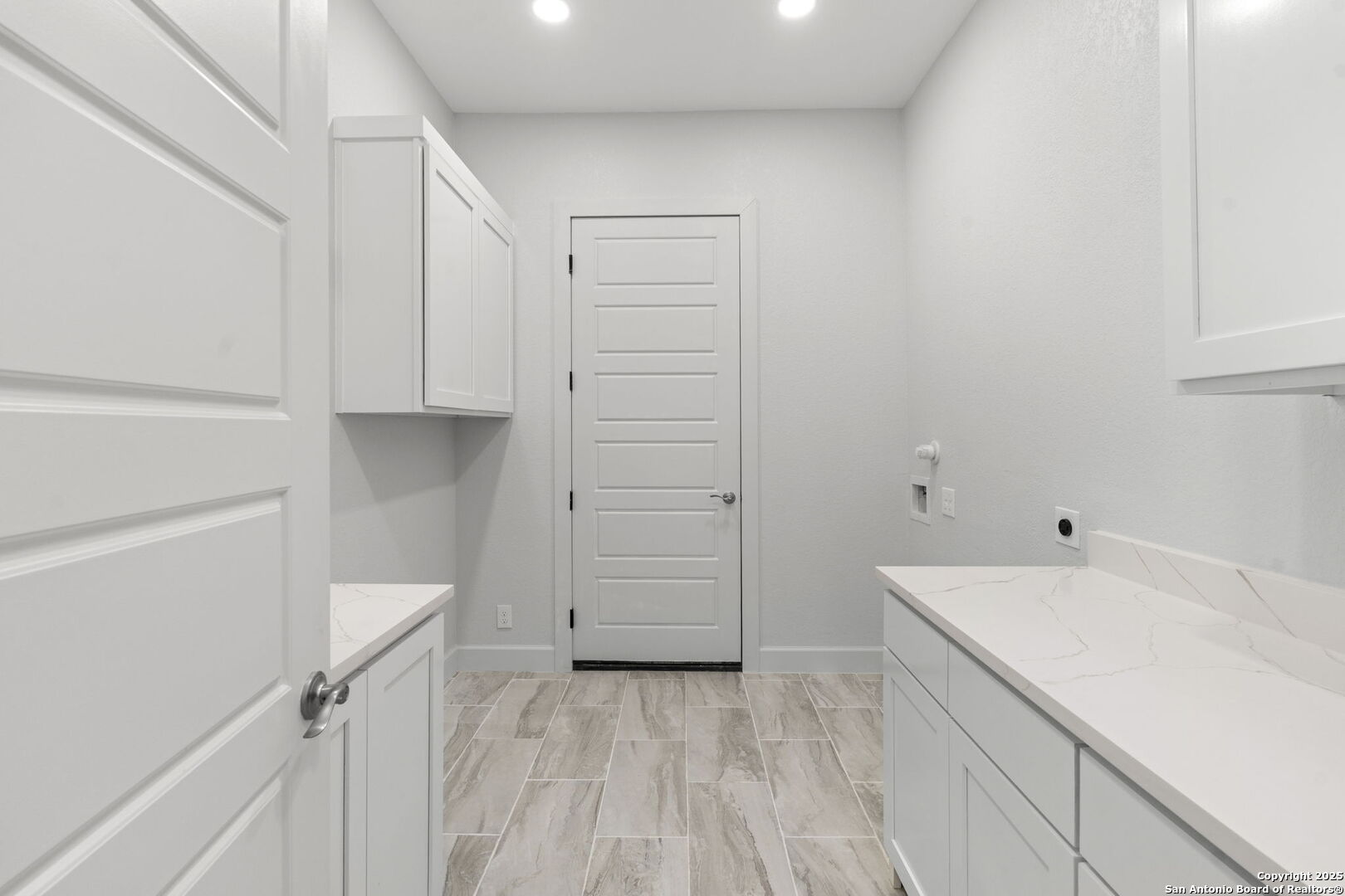 7310 Cresta Bulivar San Antonio TX 78256