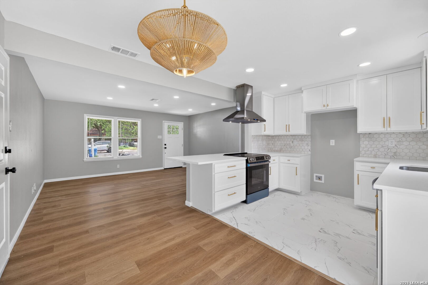 210 Harcourt Avenue San Antonio TX 78223