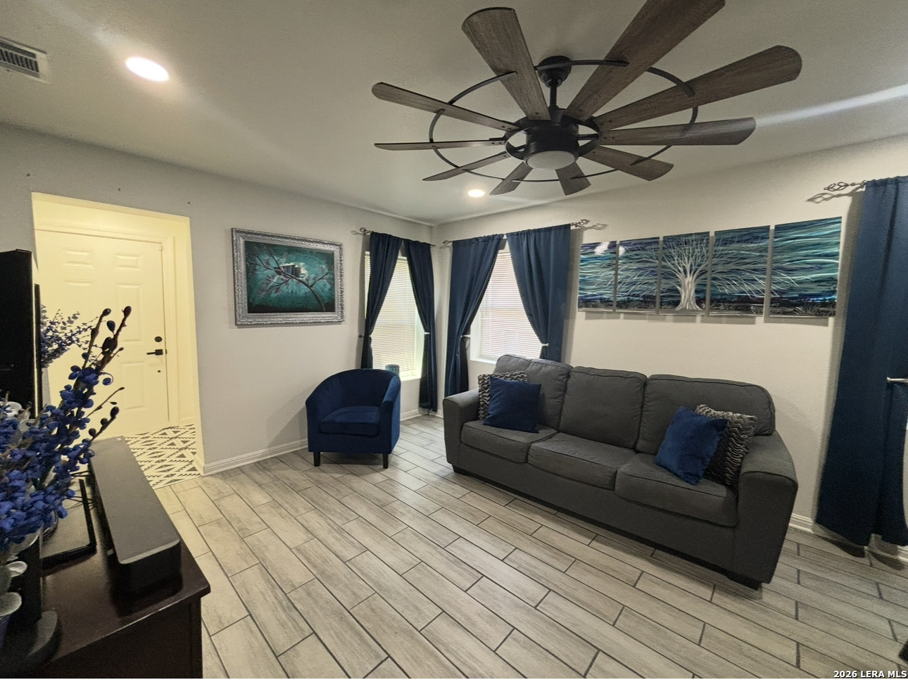 129 Halliday San Antonio TX 78210