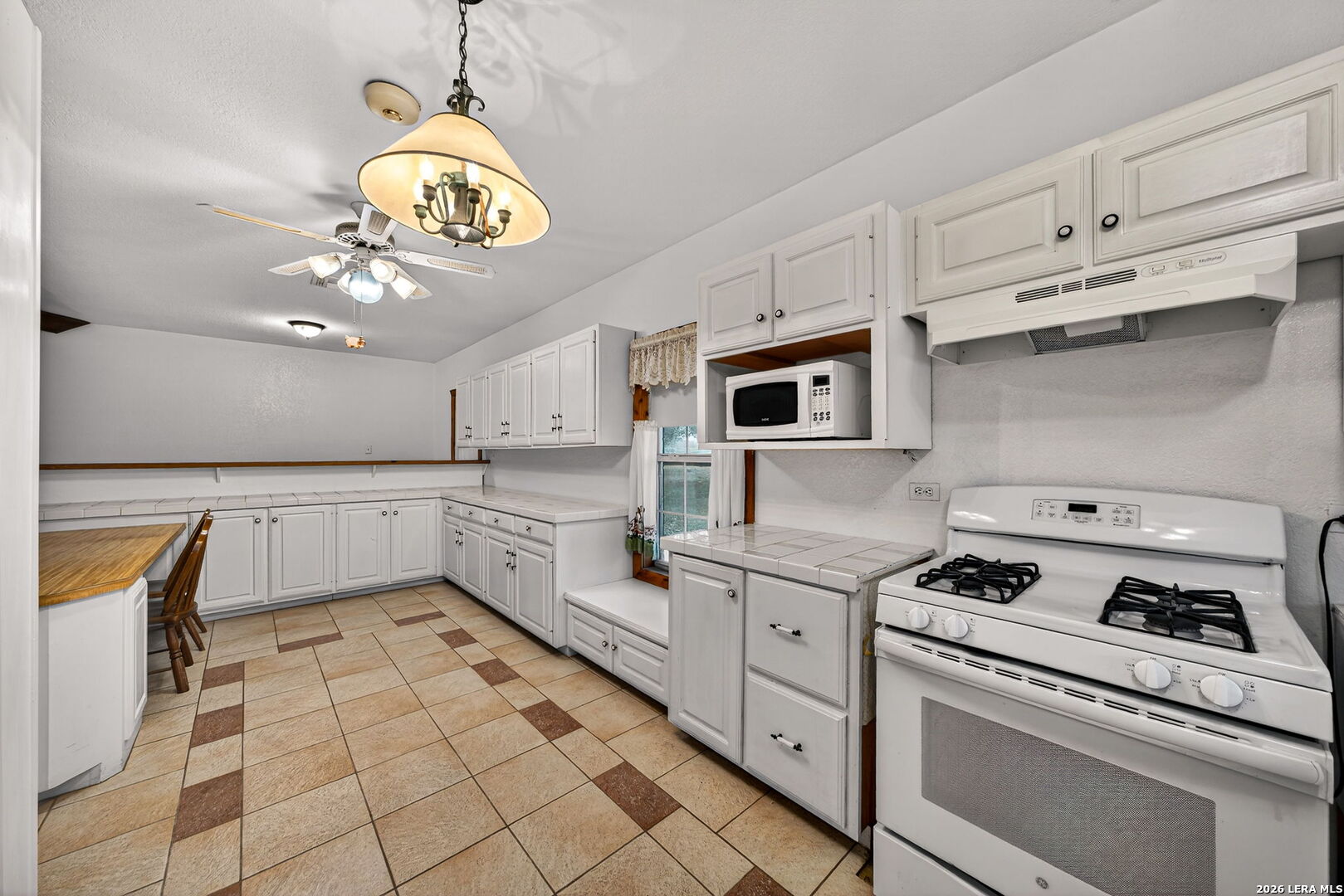 421 Coughran Pleasanton TX 78064