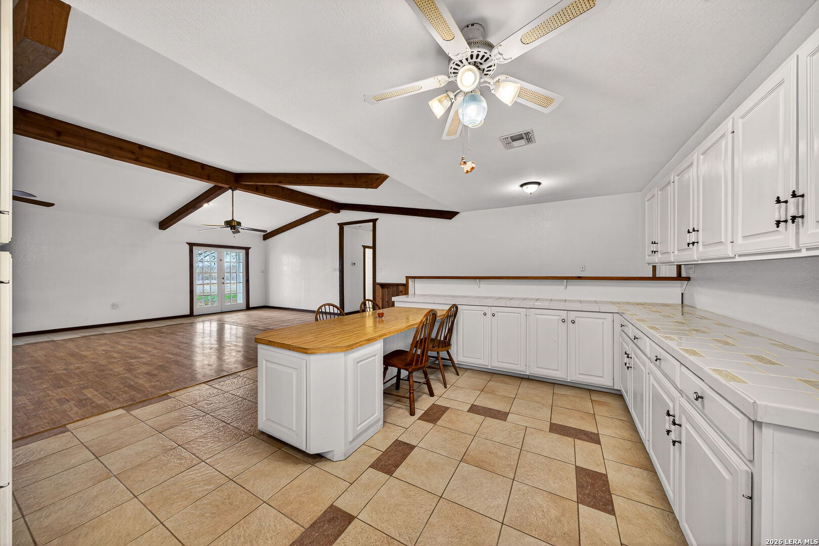 421 Coughran Pleasanton TX 78064