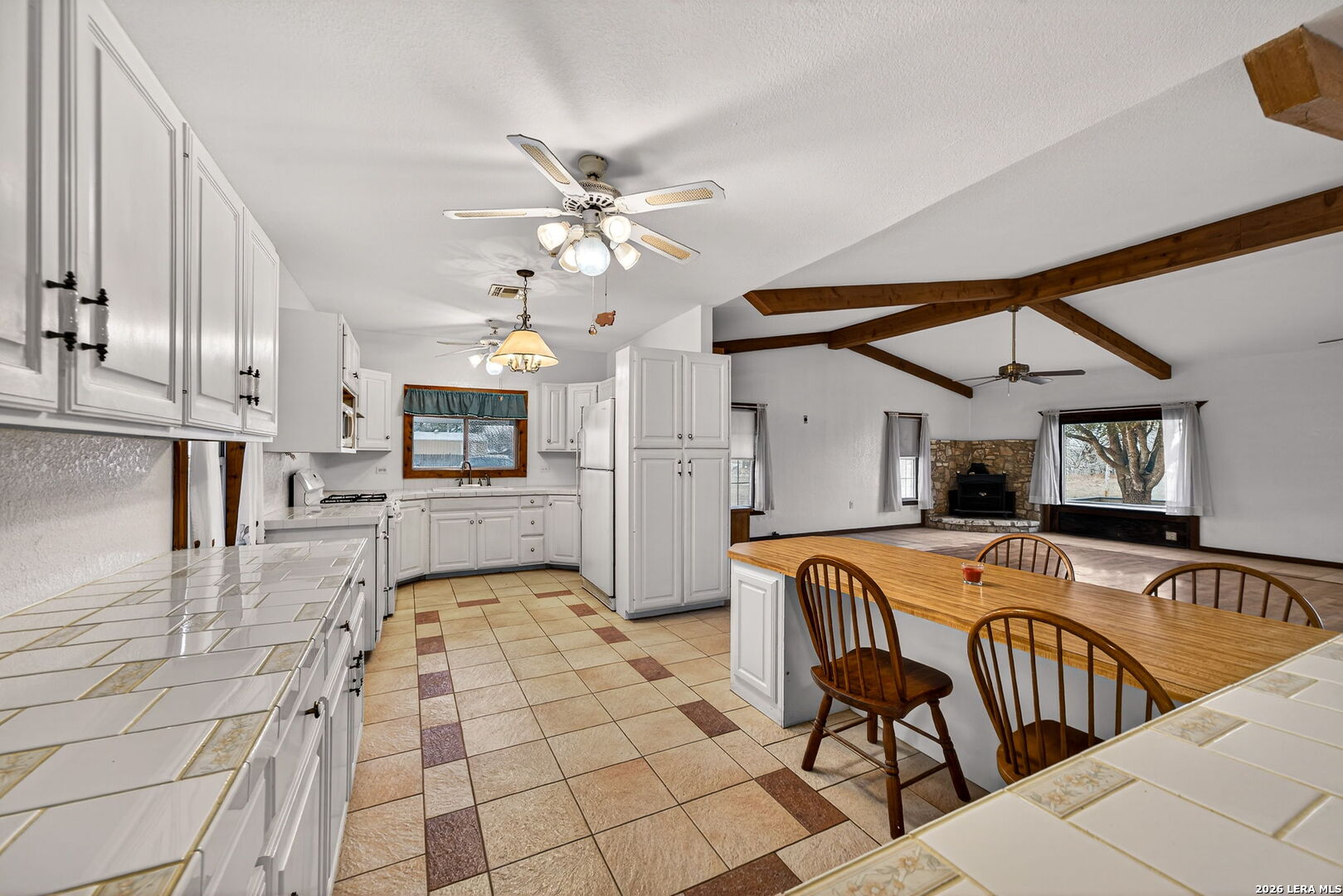 421 Coughran Pleasanton TX 78064