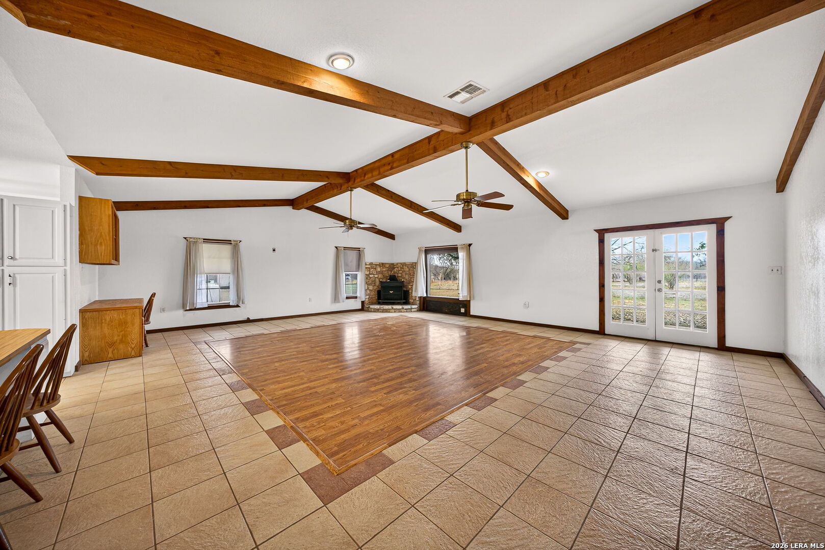 421 Coughran Pleasanton TX 78064