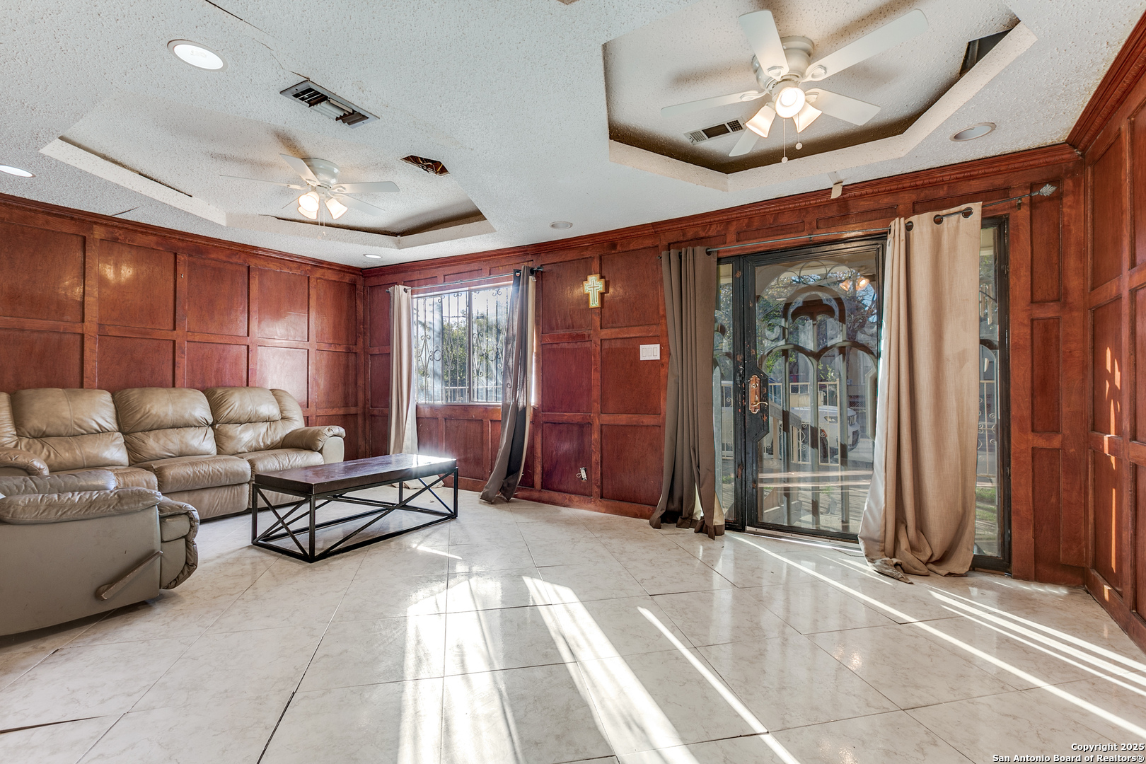 1022 S Hamilton San Antonio TX 78207