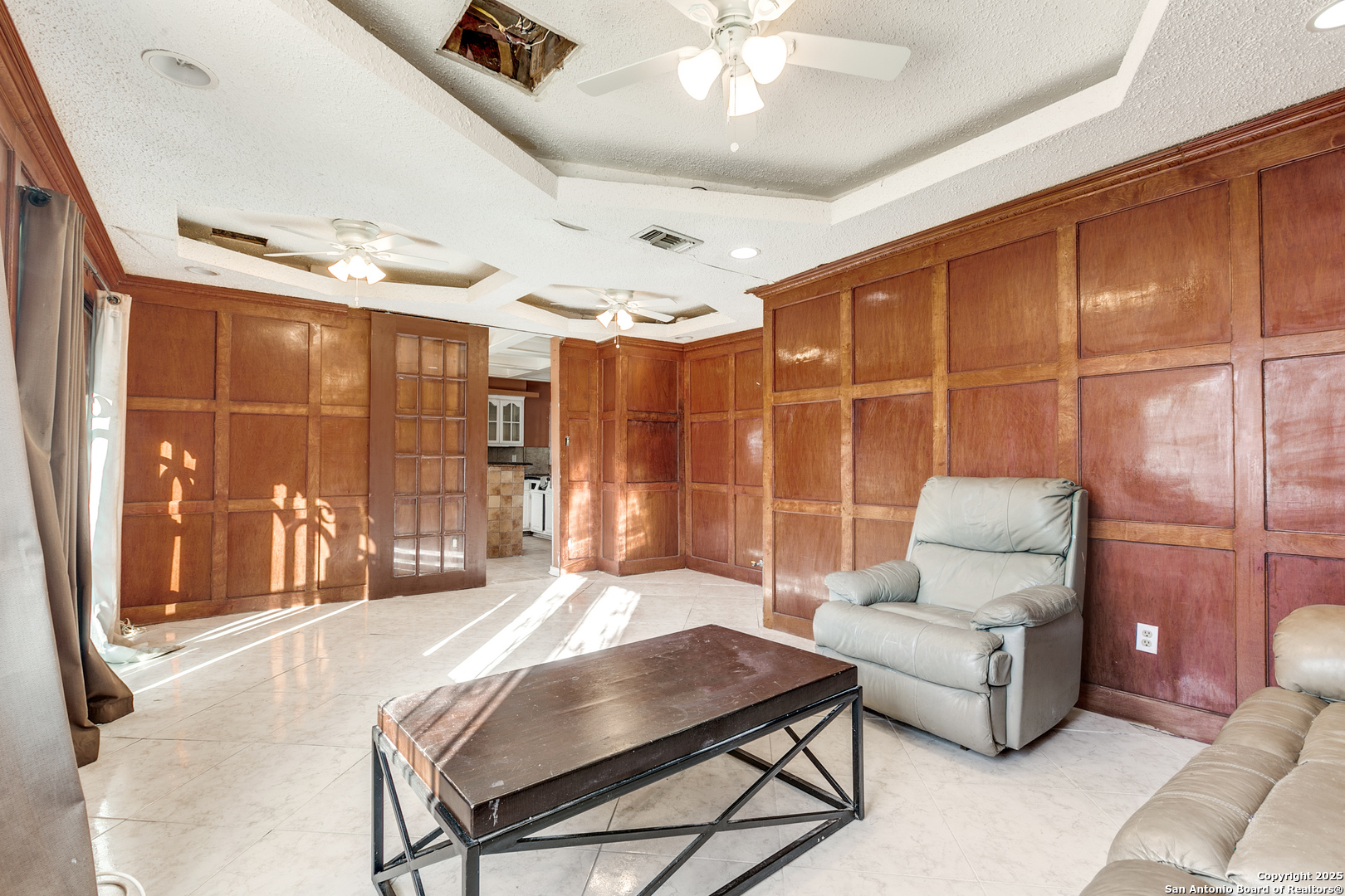 1022 S Hamilton San Antonio TX 78207