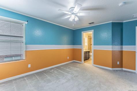 1715 Viljandi Moon San Antonio TX 78251
