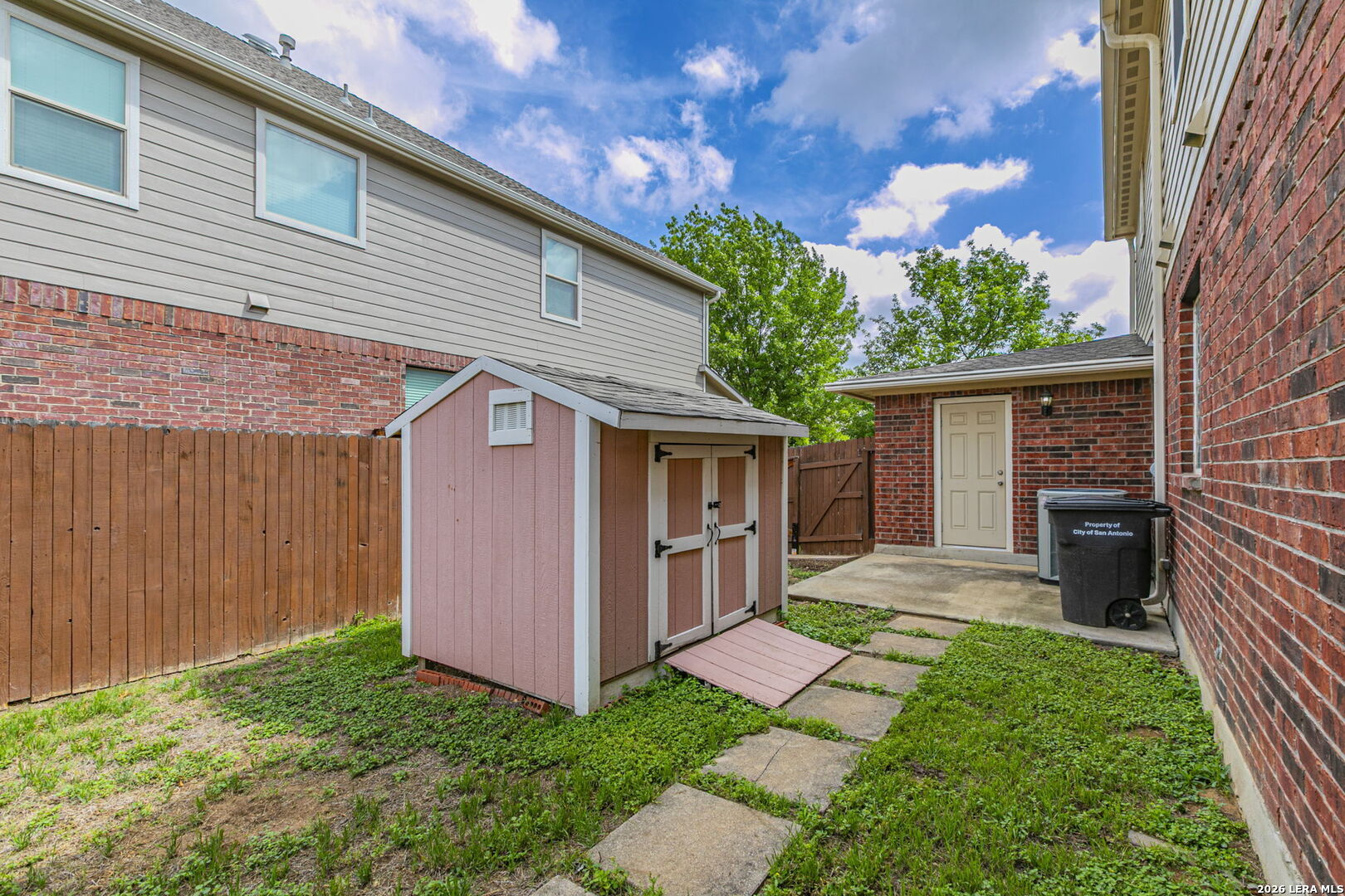 1715 Viljandi Moon San Antonio TX 78251