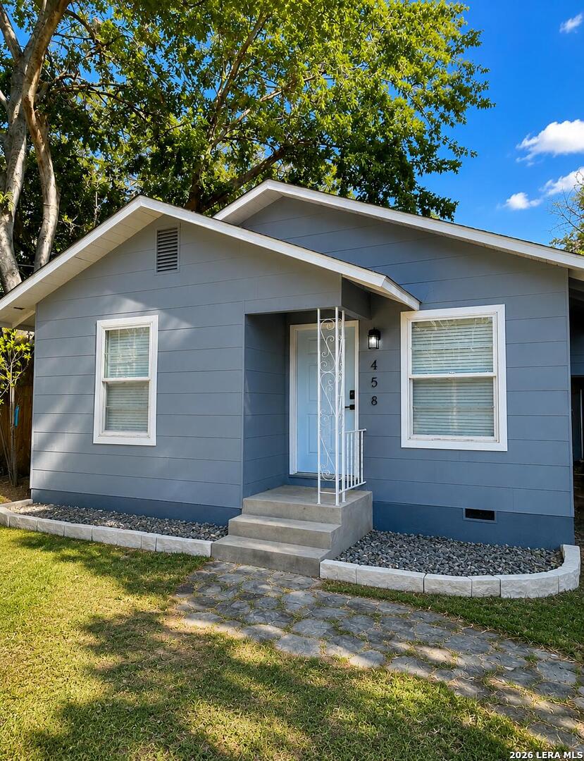 490 E Mather New Braunfels TX 78130