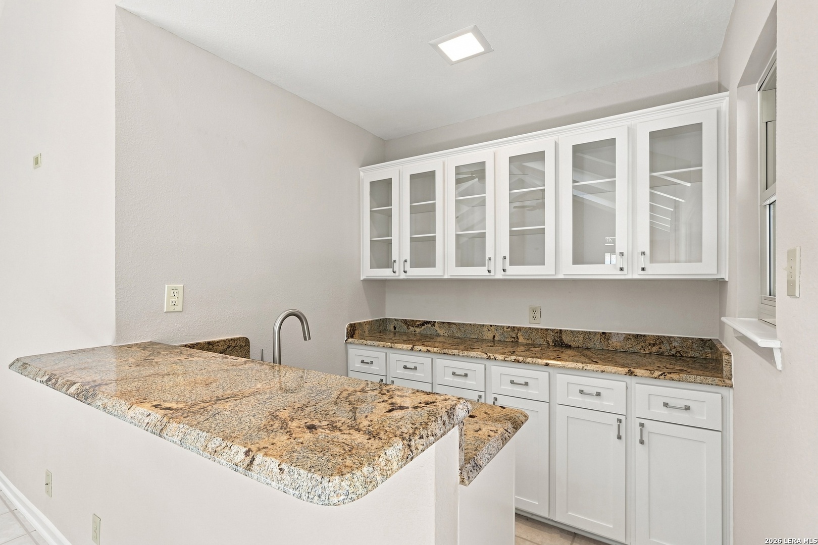 102 Irongate Road San Antonio TX 78213