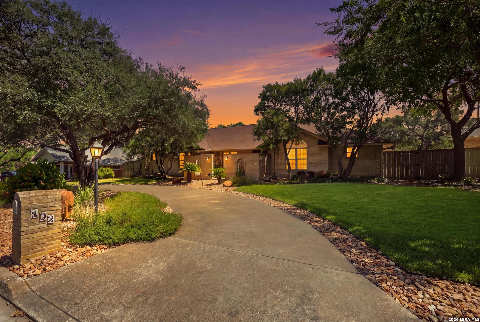 102 Irongate Road San Antonio TX 78213