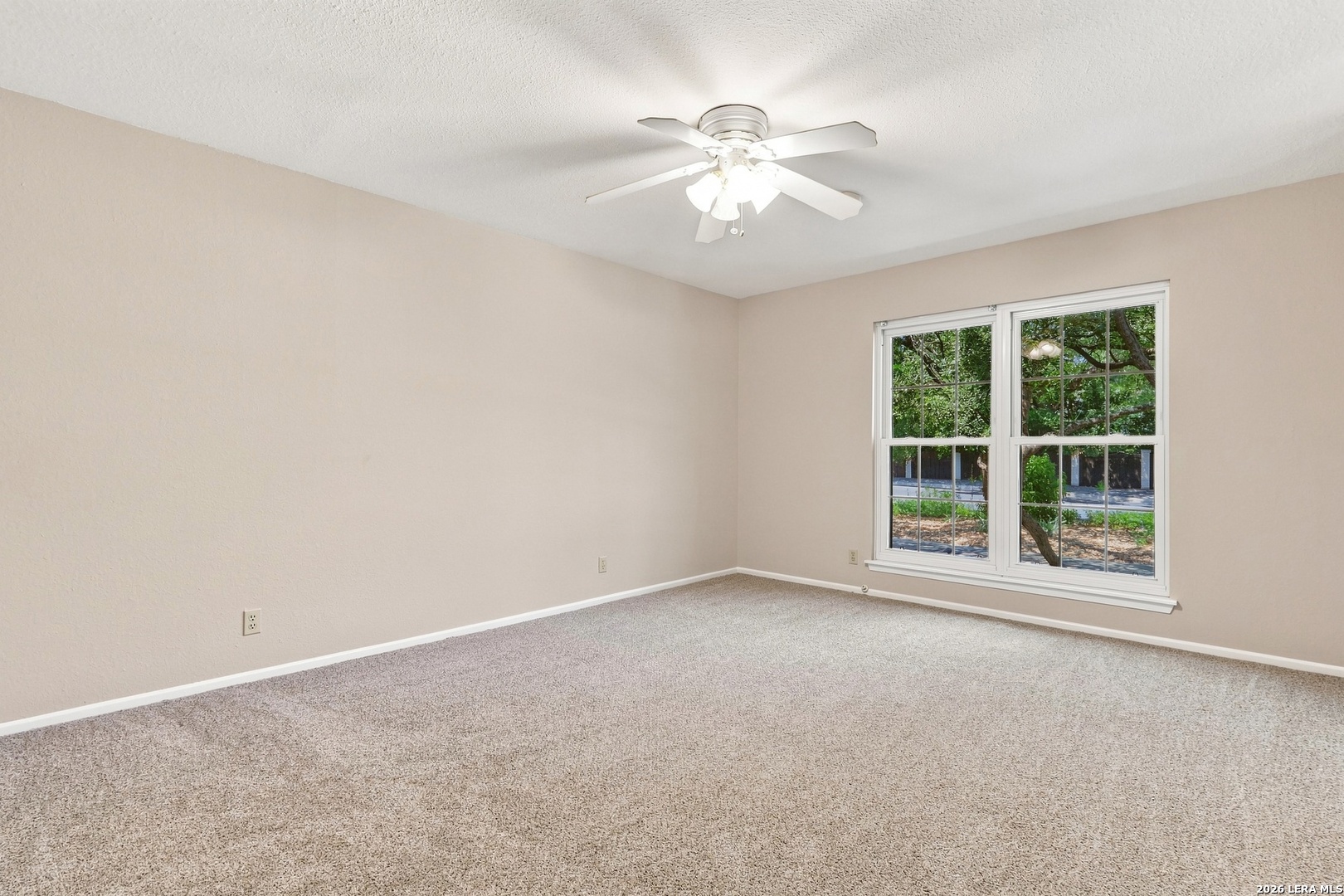 102 Irongate Road San Antonio TX 78213
