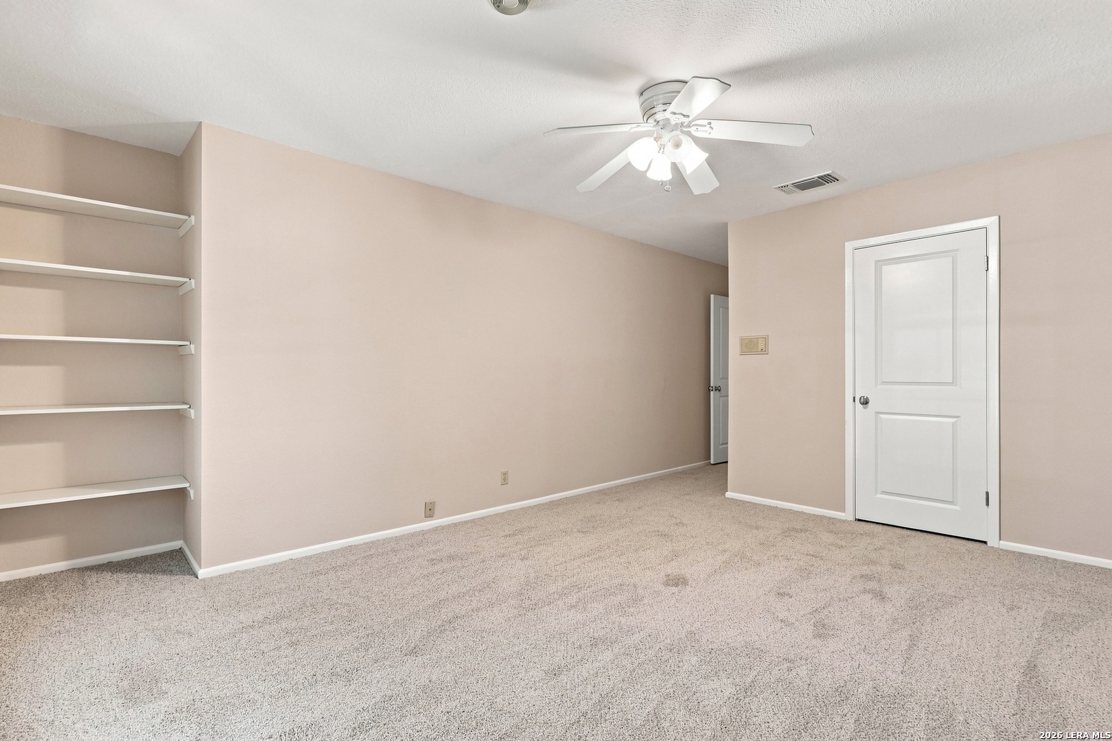 102 Irongate Road San Antonio TX 78213