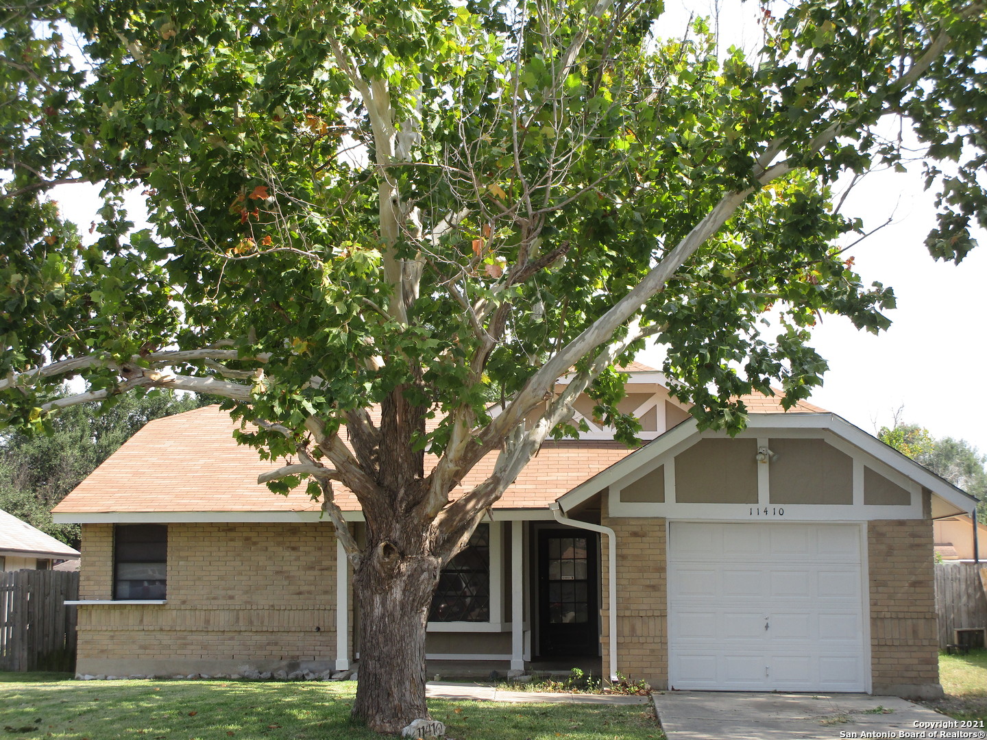 11410 Hatchet Pass Drive San Antonio TX 78245