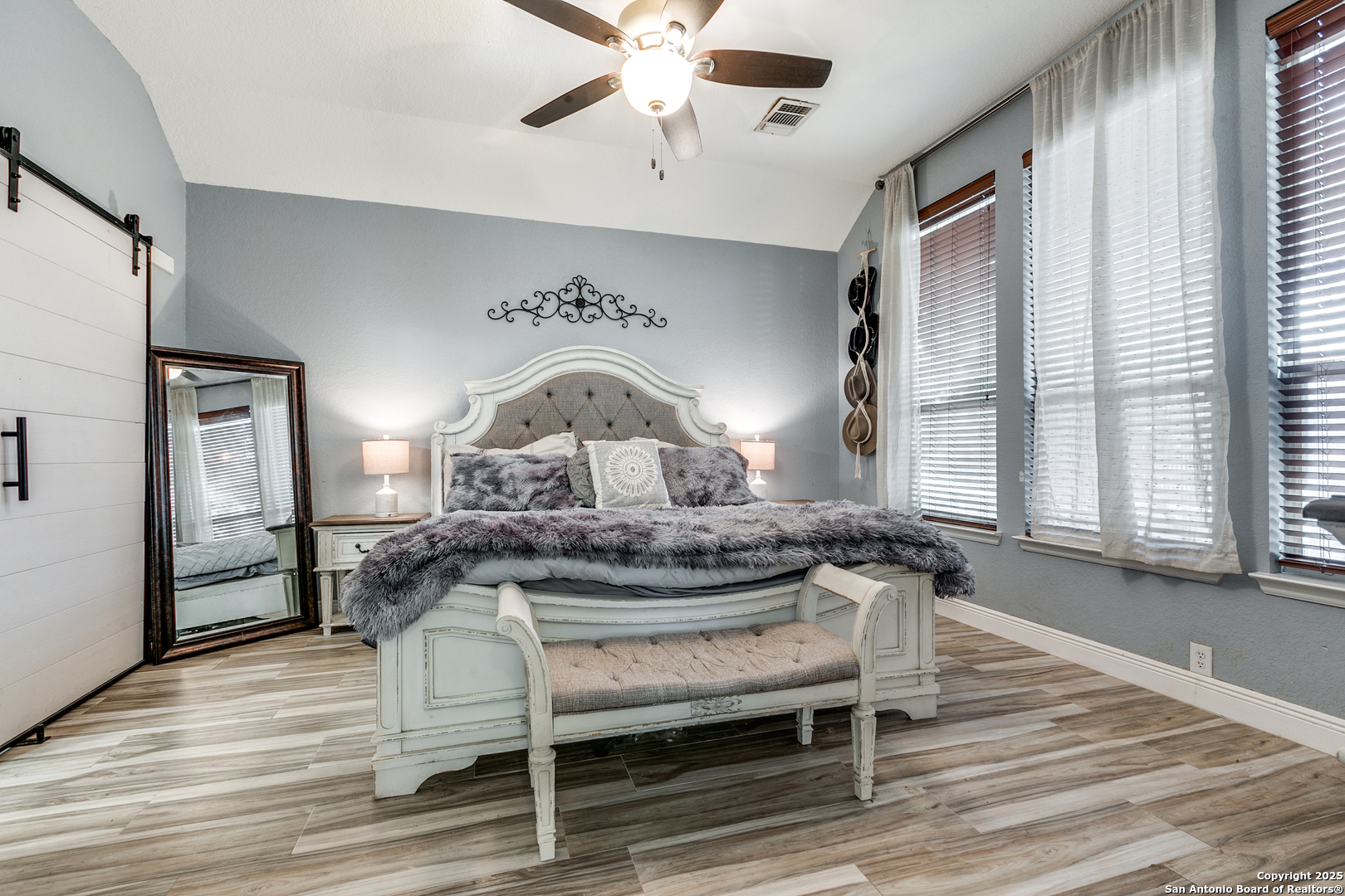 1018 Tumbling Oaks San Antonio TX 78260