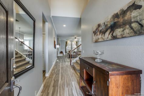 1018 Tumbling Oaks San Antonio TX 78260