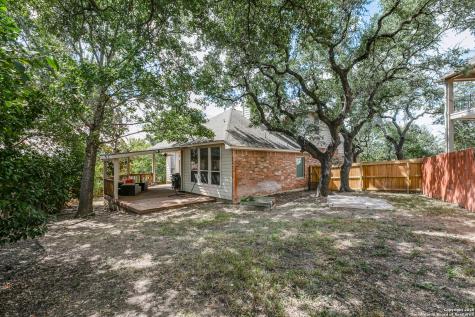 1018 Tumbling Oaks San Antonio TX 78260