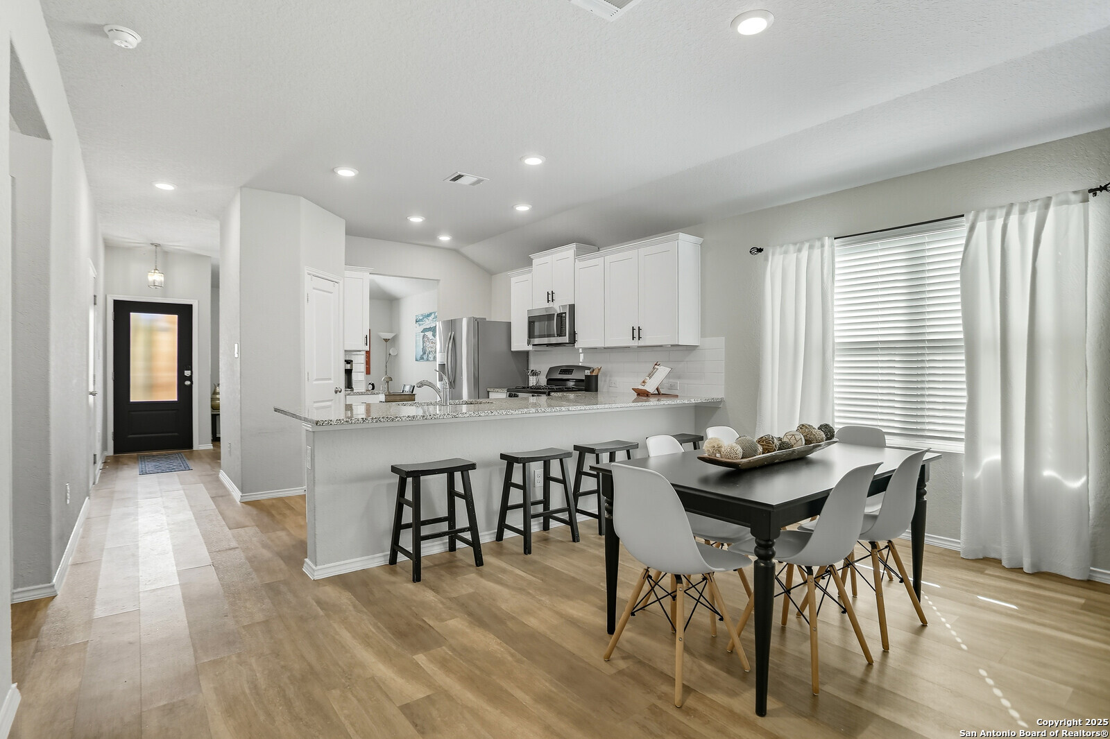 6079 Akin Quay San Antonio TX 78261