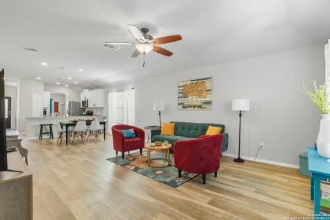 6079 Akin Quay San Antonio TX 78261