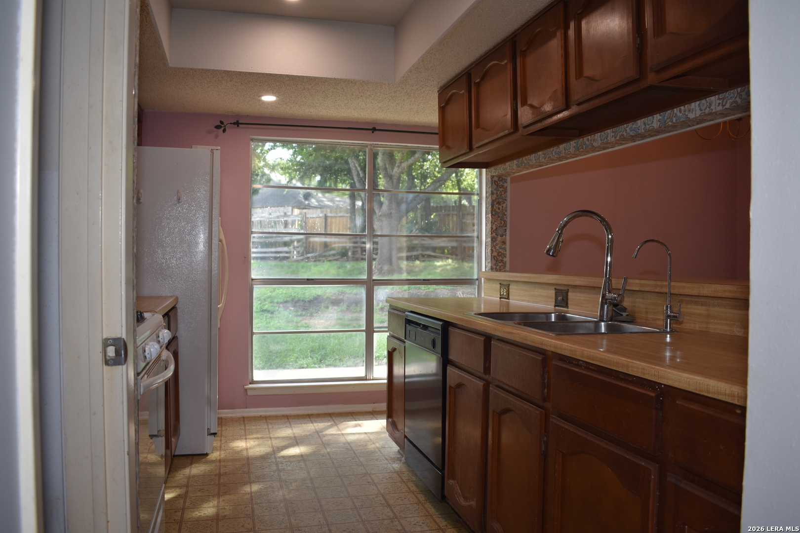 6142 Lyngrove Street San Antonio TX 78249