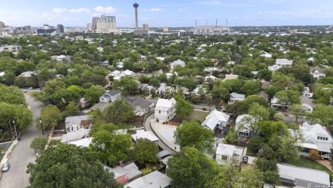 617 E Guenther San Antonio TX 78210