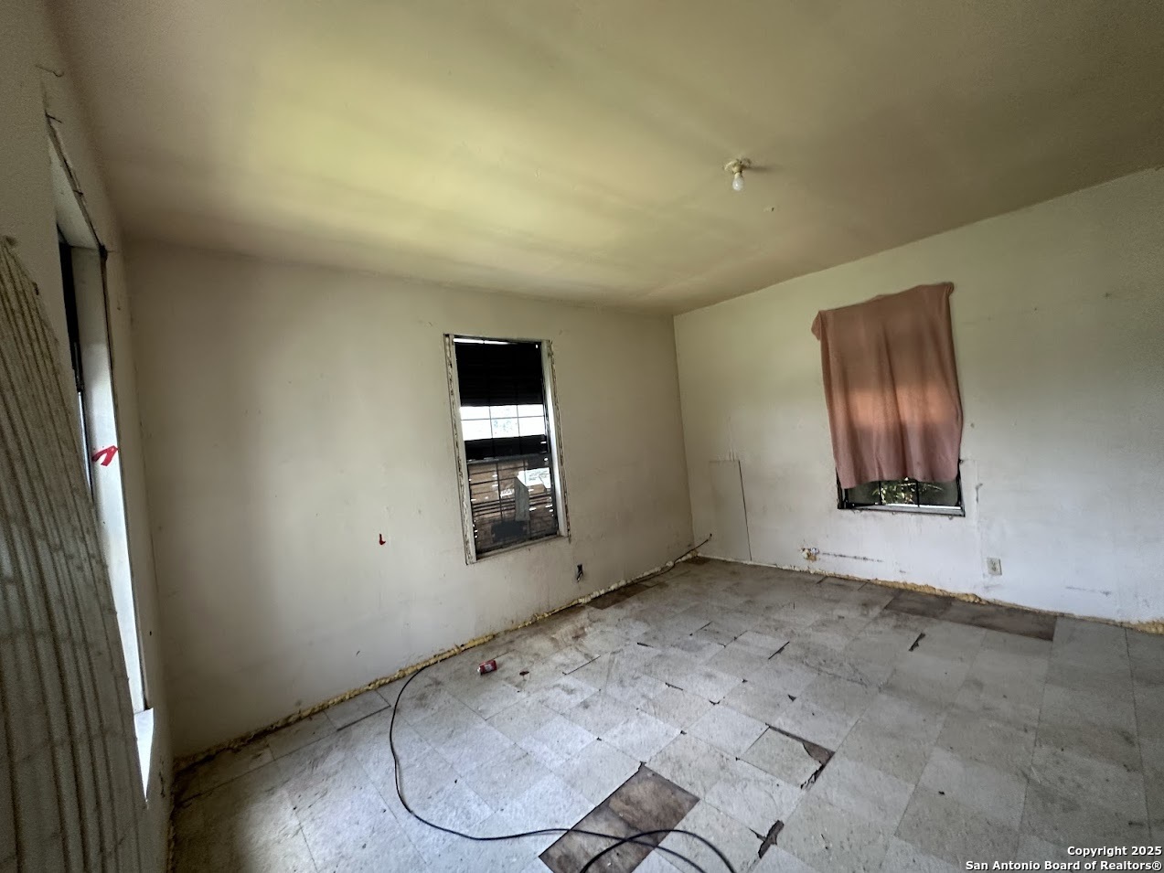 705 Paso Hondo San Antonio TX 78202