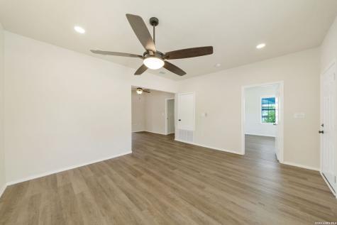 1321 Waverly Avenue San Antonio TX 78201