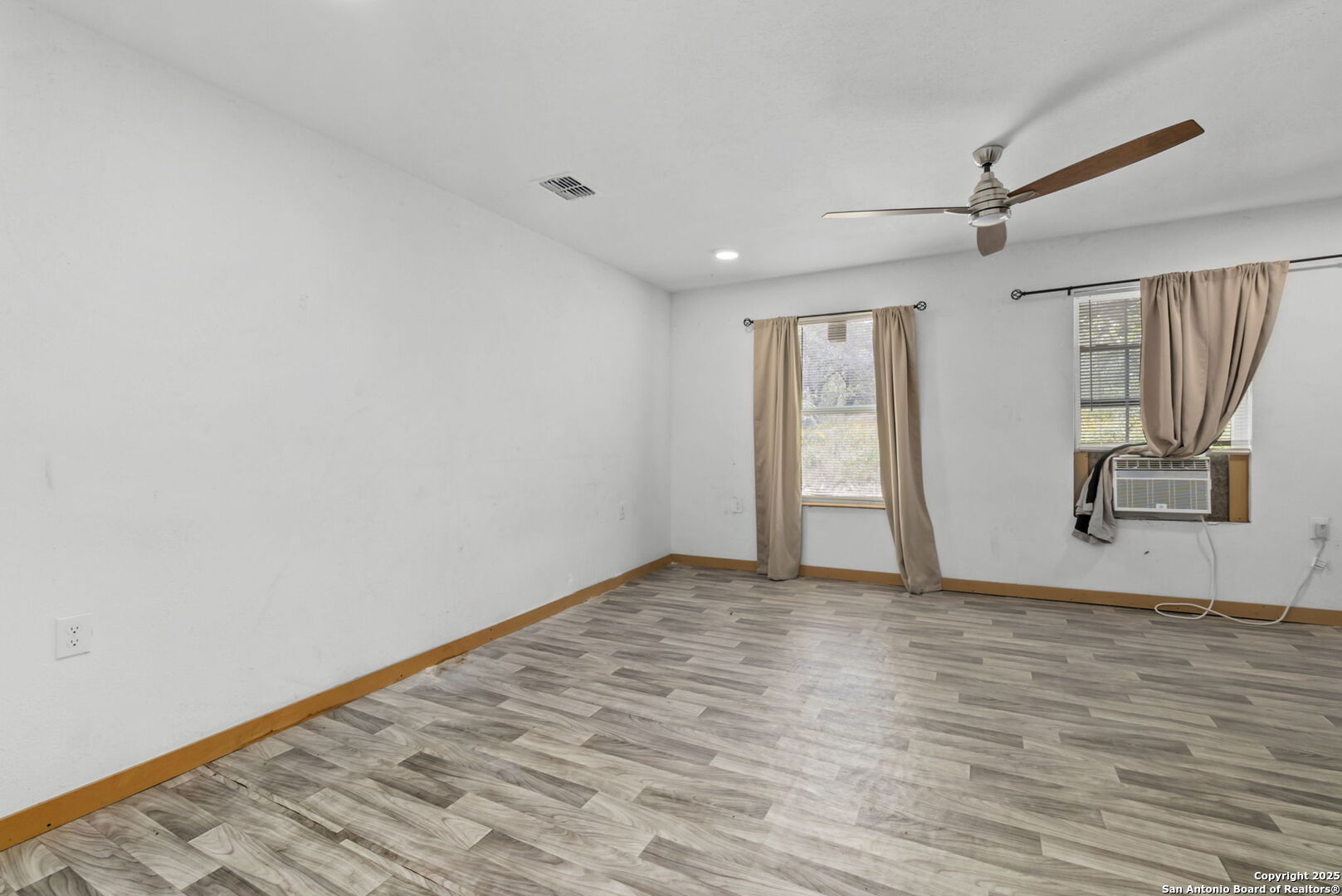 551 Peaceful Lane San Antonio TX 78264