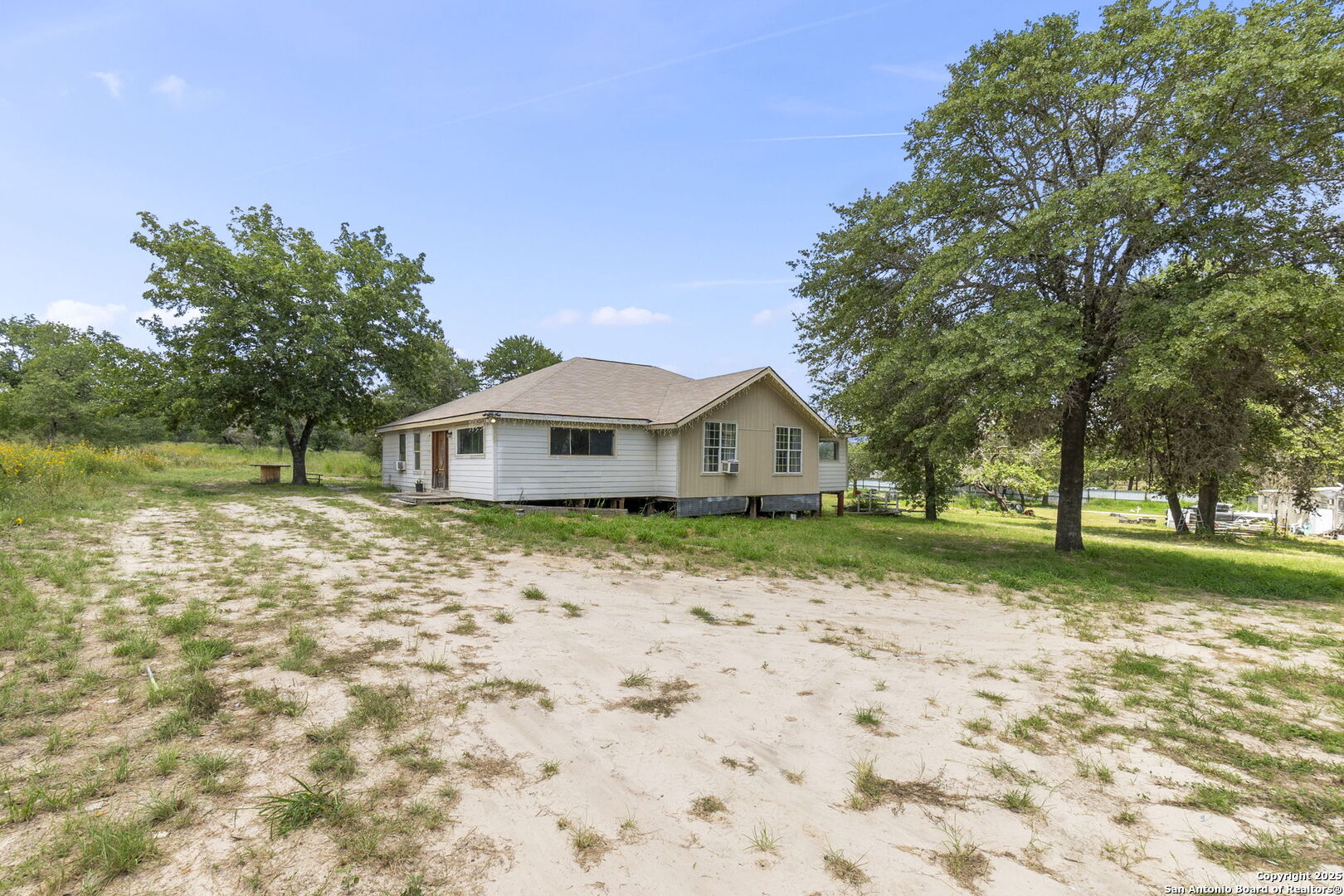 551 Peaceful Lane San Antonio TX 78264