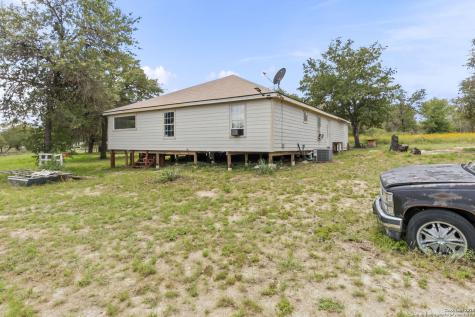 551 Peaceful Lane San Antonio TX 78264