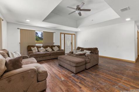 551 Peaceful Lane San Antonio TX 78264
