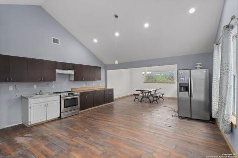 551 Peaceful Lane San Antonio TX 78264