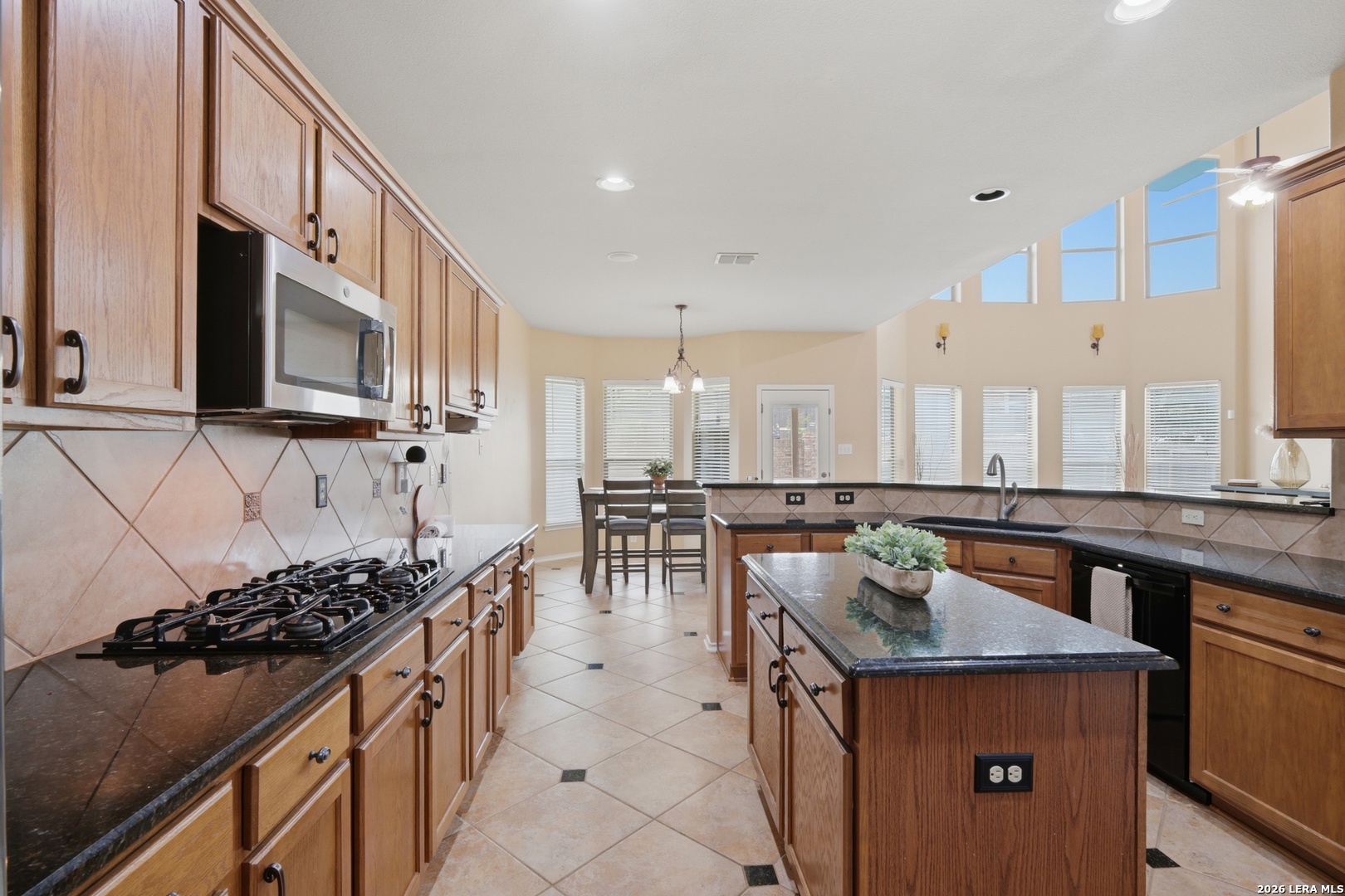 1763/1759 Oakmont New Braunfels TX 78132