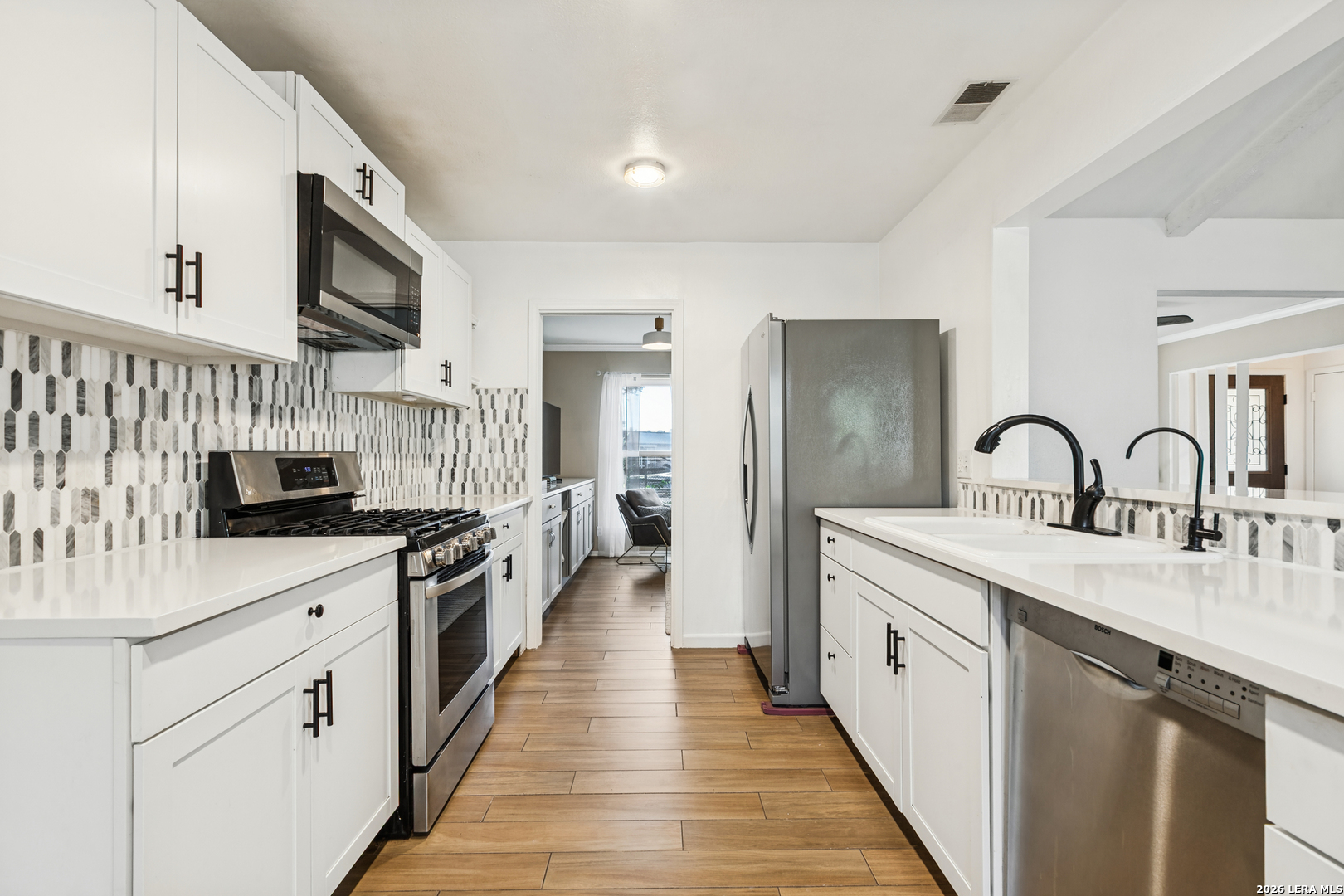 903 Mount Perkins San Antonio TX 78213