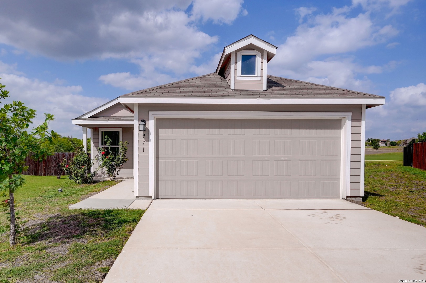 971 Elder Bend San Antonio TX 78221