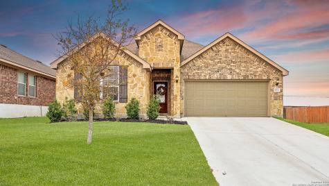 622 Ridgeglen Drive New Braunfels TX 78130