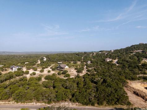189 Scenic Sunset Lakehills TX 78063